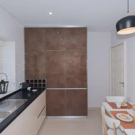 Apartment Peixinho Avenue