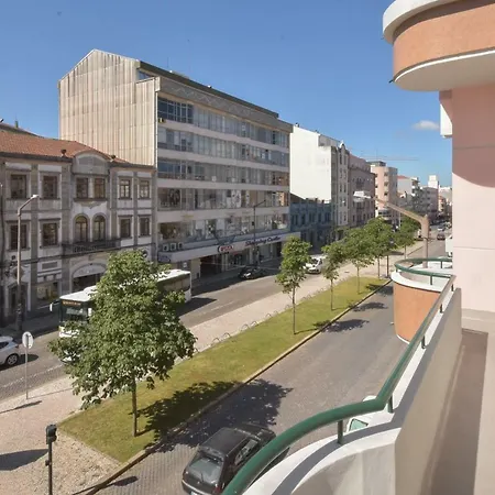 Peixinho Avenue Apartment